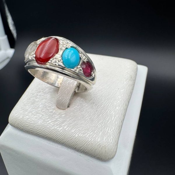 انگشتر پنج نگین خطی