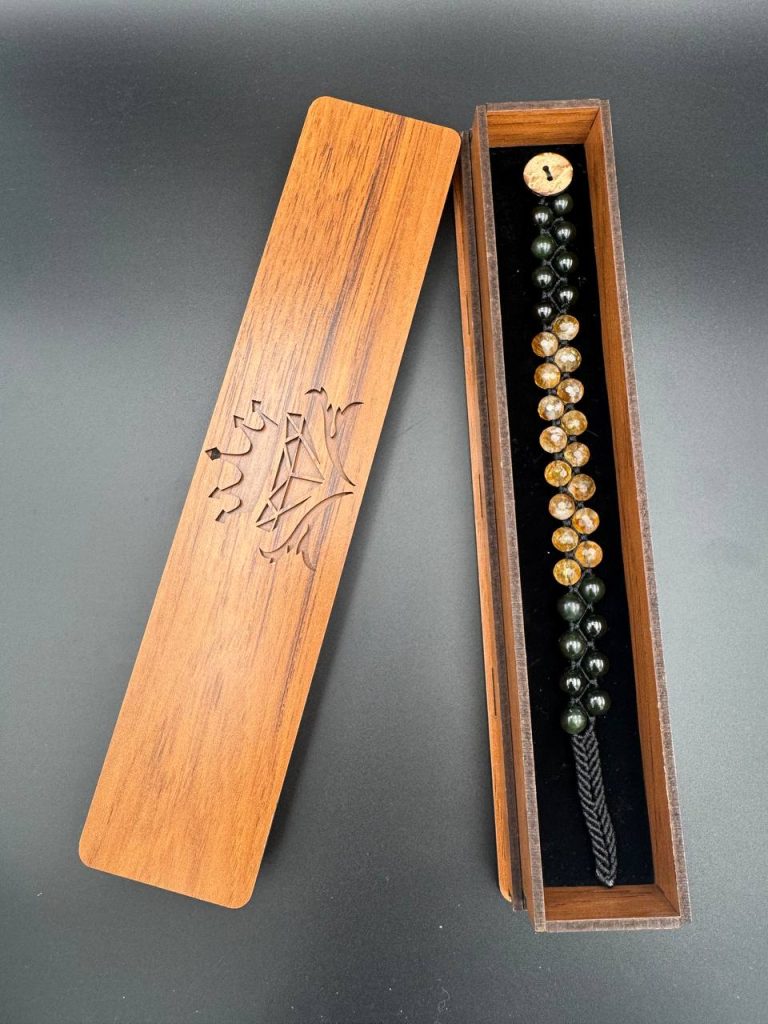 دستبند سنگ سیترین و یشم اصل