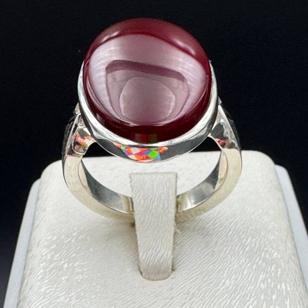 انگشتر مردانه سنگ عقیق سرخ آلبالویی