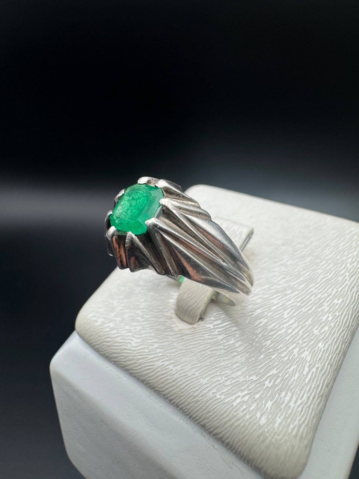 انگشتر زمرد پنجشیر مردانه اصل