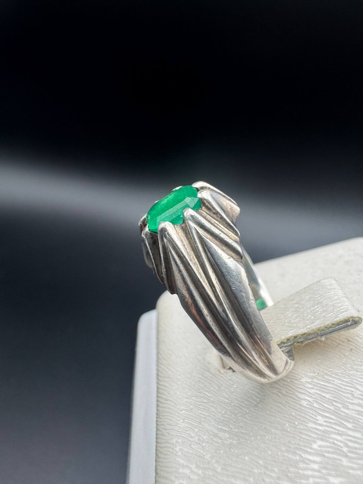 انگشتر زمرد پنجشیر مردانه اصل