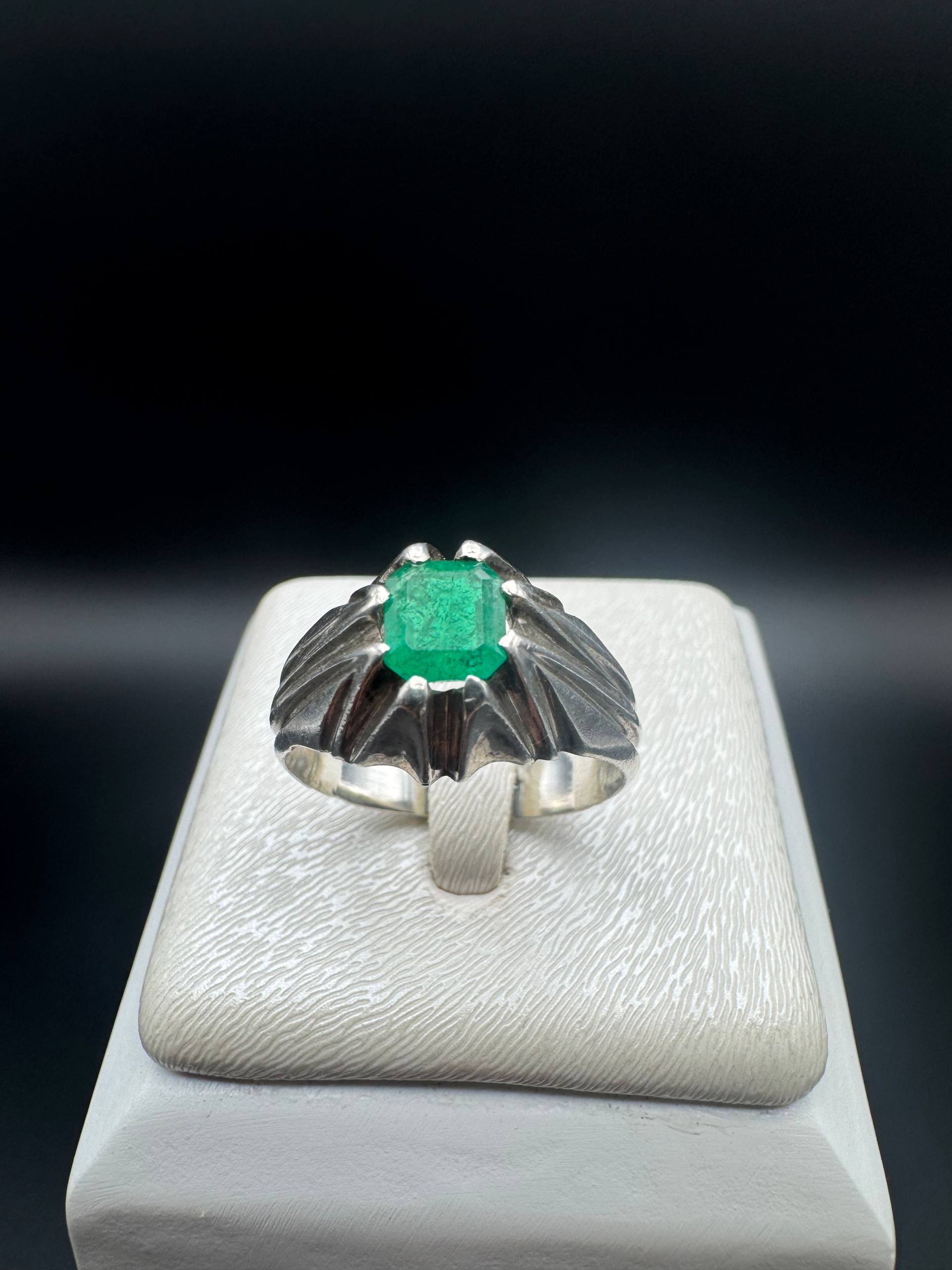 انگشتر زمرد پنجشیر مردانه اصل