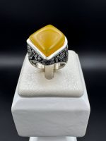 انگشتر عقیق زرد مردانه طرح نقطه